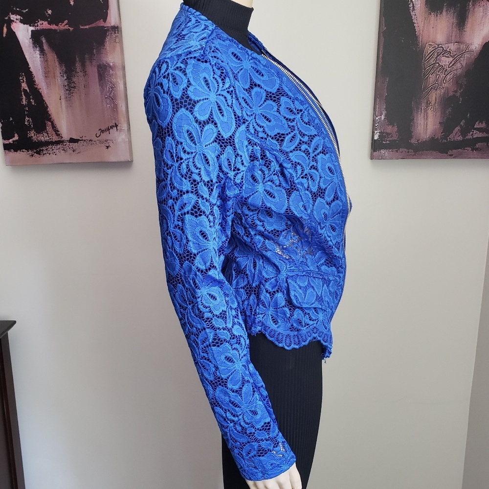 🌺HP🌺Floral Laced Zipper Jacket - Picture 3 of 5